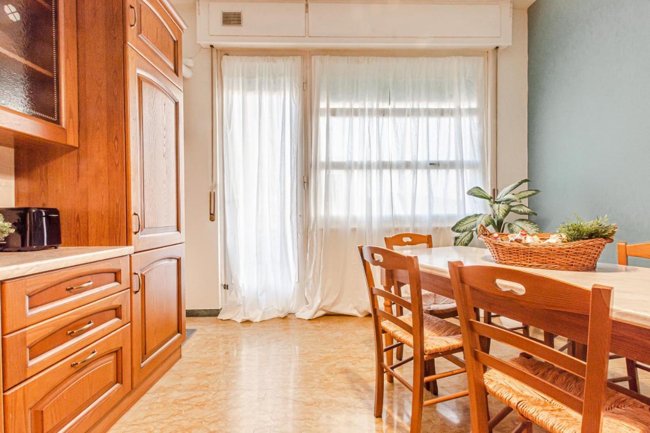 Frank'S And Art Love Apartments Livourne Extérieur photo